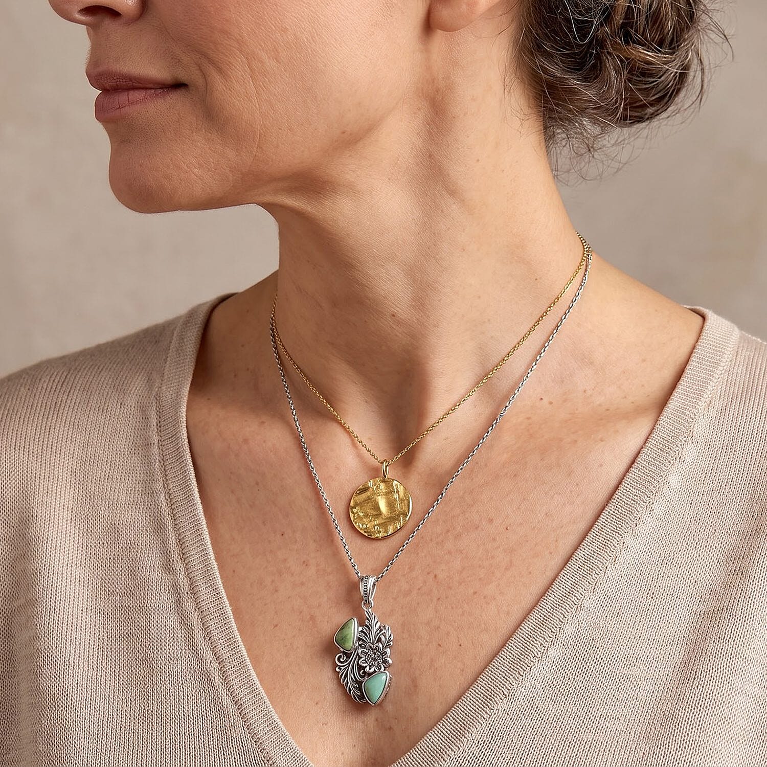 D'Joy Artisan Crafted Royal Hubei Blue Turquoise 3.60 ctw Southwest Style Pendant in Sterling Silver with Stainless Steel Necklace 20 Inches