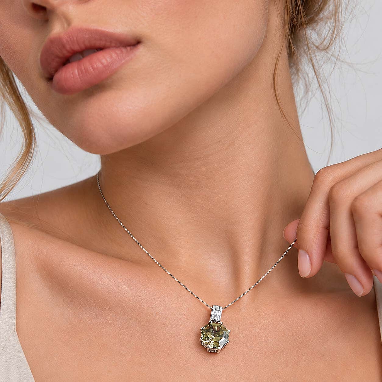 Doorbuster Rhapsody AAAA Turkizite and Diamond E-F VS 10.10 ctw Pendant Necklace in 950 Platinum 6.85 Grams 20 Inches