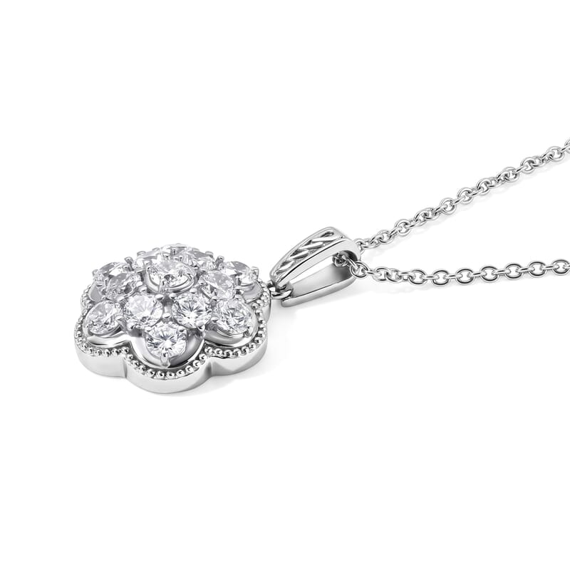 EverTrue Simulated Diamond Clover Cluster Pendant Necklace in Stainless Steel 20 Inches