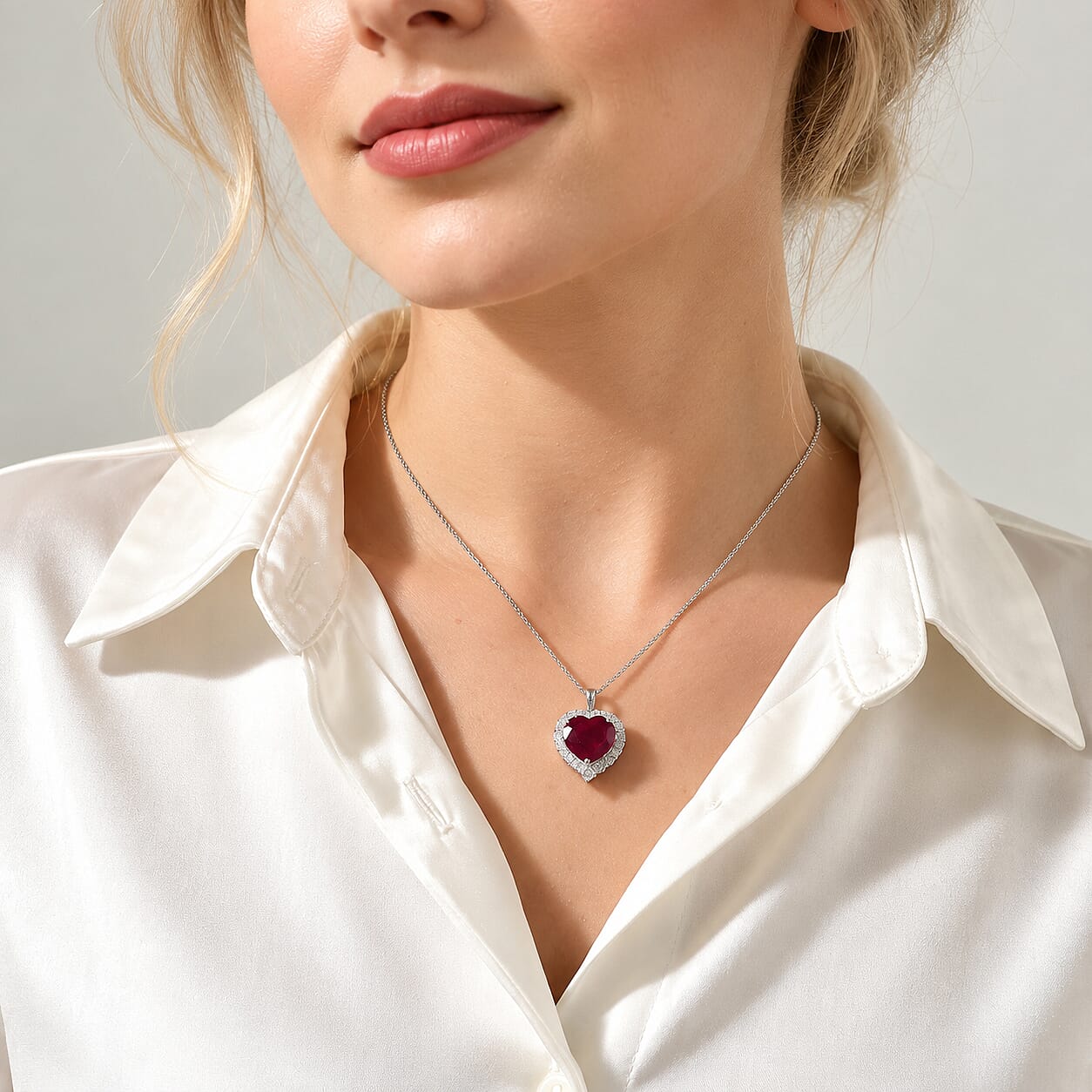 Certified and Appraised D'Joy Premium Niassa Ruby (FF) and Moissanite 9.23 ctw Heart Pendant Necklace (20 Inches) in Rhodium Over Sterling Silver