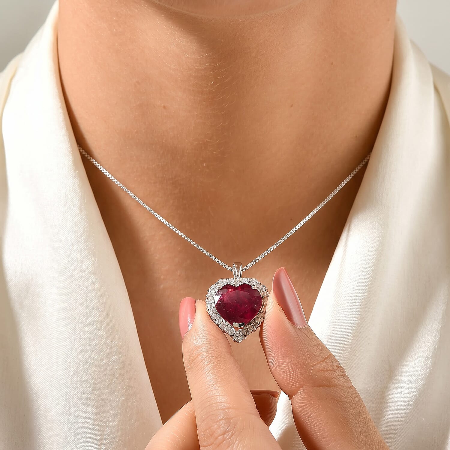 Certified and Appraised D'Joy Premium Niassa Ruby (FF) and Moissanite 9.23 ctw Heart Pendant Necklace (20 Inches) in Rhodium Over Sterling Silver