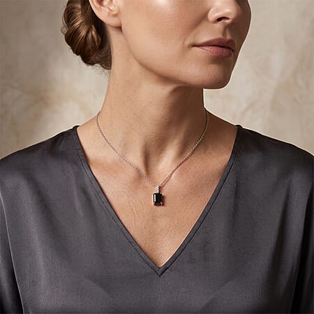 Black Moissanite - Product card gallery slide 2 (10329401852217)