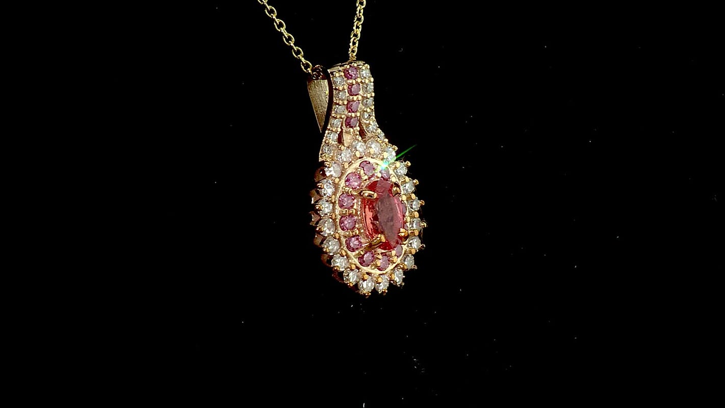 10K Yellow Gold AAA Padparadscha Sapphire, Luxuriant Lab Grown Pink Diamond (IR) and Lab Grown Diamond (VS) Pendant Necklace 1.40 ctw