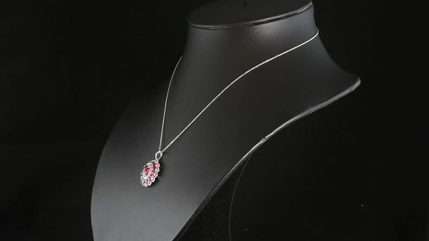 D''Joy Niassa Ruby (FF), Moissanite Pendant Necklace (20 Inches) in Rhodium Over Sterling Silver 6.70 ctw