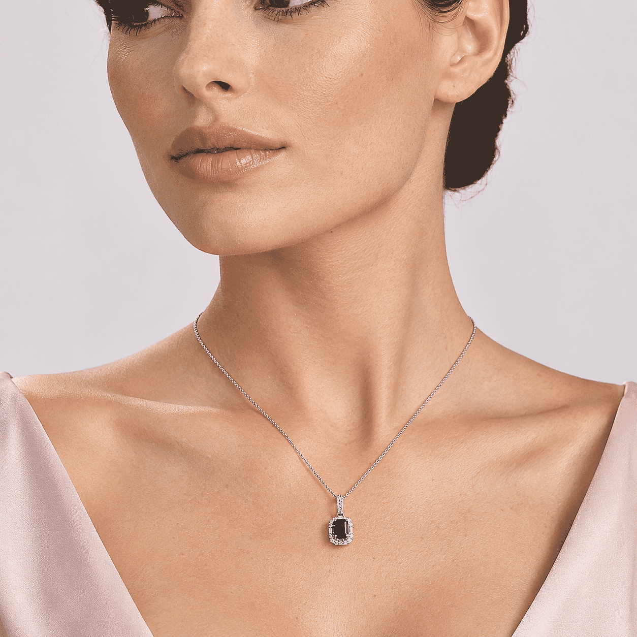 Certified & Appraised Luxoro AAA Pirineu Lagoon Tourmaline and White Diamond I2 1.40 ctw Pendant Necklace in 10K White Gold 18 Inches