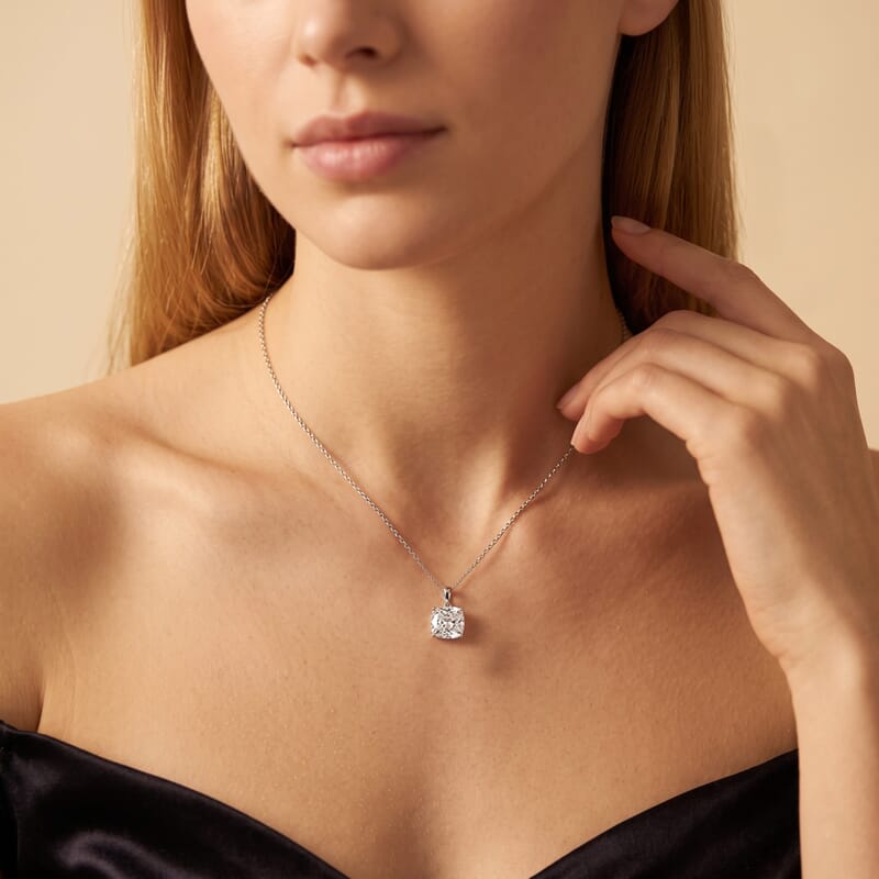 Doorbuster IGI Certified Luxuriant Lab Grown Diamond G VS 7.00 ctw Pendant Necklace in 950 Platinum 5.30 Grams 20 Inches