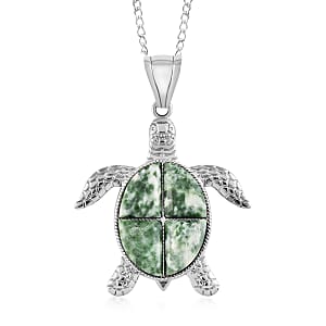 Green Agate Turtle Pendant Necklace 18 Inches in Silvertone 10.35 ctw