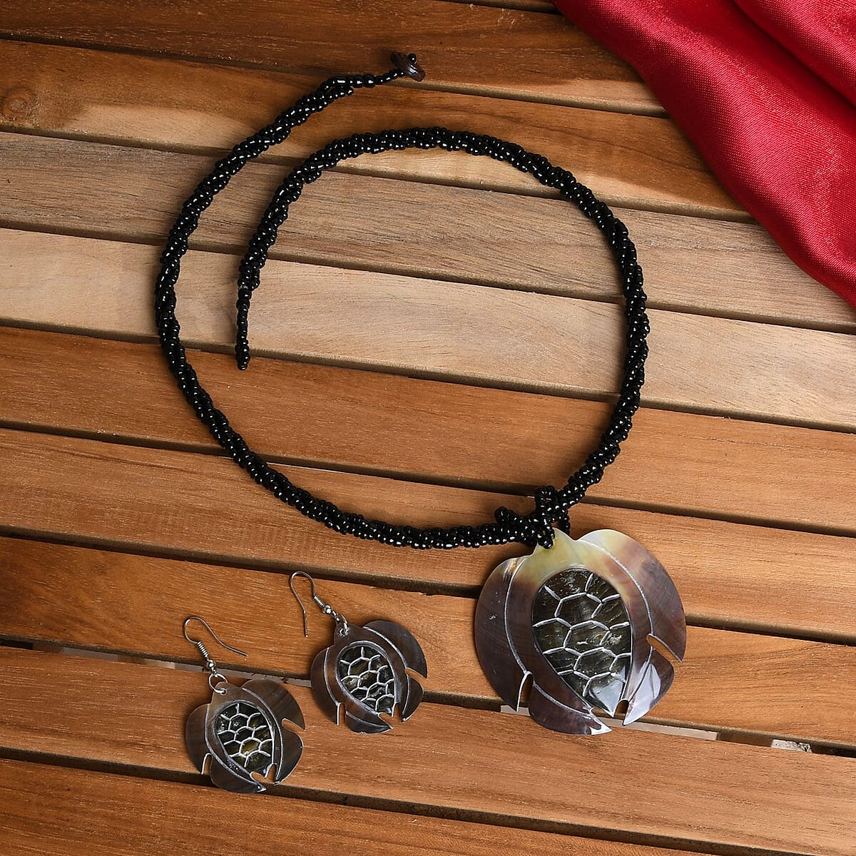 Carved Brown Shell, Seed Beaded Necklace (20 Inches) and Dangle Earrings in Stainless Steel , Tarnish-Free, Waterproof, Sweat Proof Jewelry image number 1