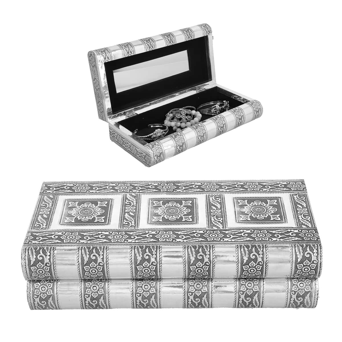 Handmade Silver Color Aluminum Oxidized Jewelry Box image number 0