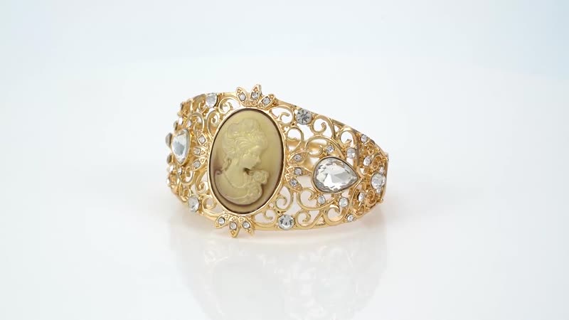 Brown Cameo and Multi Crystal and Glass Bangle Bracelet in Goldtone (6.50 In)