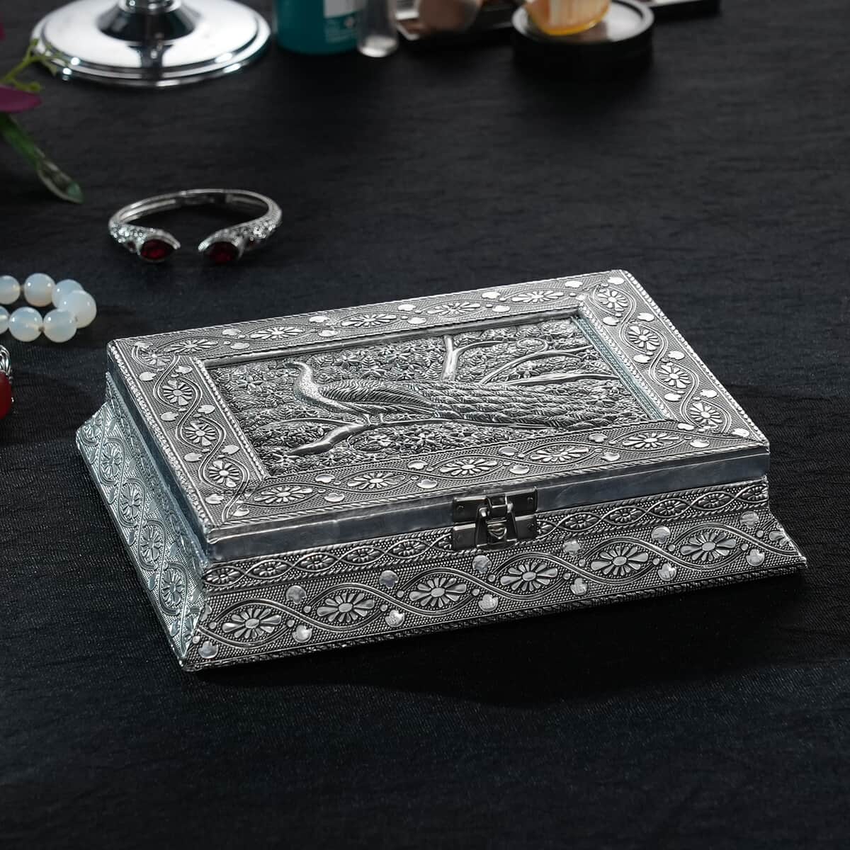 Handcrafted Oxidized 3D Peacock Embossed Scratch Protection Interior Jewelry Box image number 1