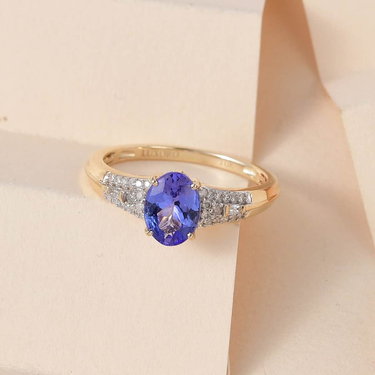 Luxoro 10K Yellow Gold Premium Tanzanite and Diamond Ring (Size 11.0) 1.25 ctw image number 1