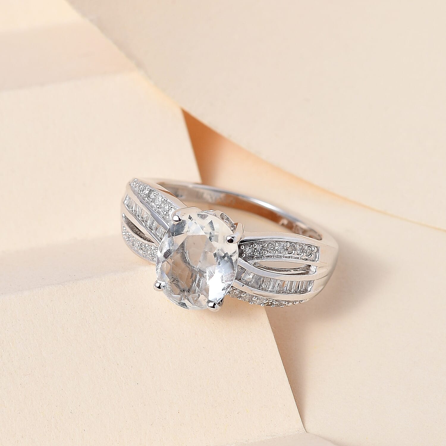 Luxoro 10K White Gold Premium Mexican Hyalite Opal and G-H I3 Diamond Ring (Size 11.0) with Free UV Flash Light 1.85 ctw