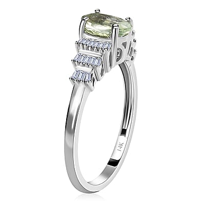 Luxoro 14K White Gold AAA Narsipatnam Alexandrite and G-H I3 Diamond Ring (Size 5.0) 2 Grams 1.00 ctw