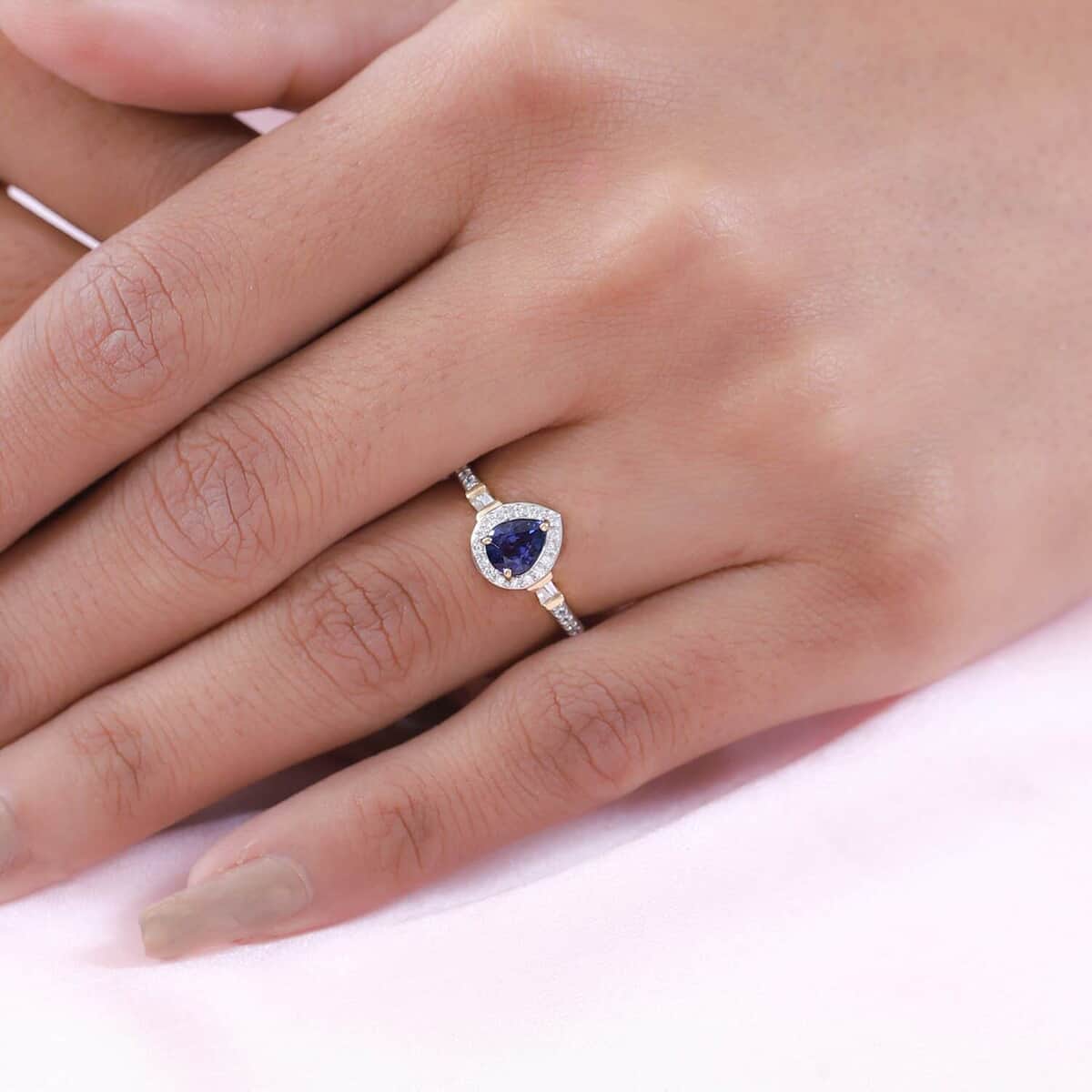 Iliana 18K Yellow Gold AAA Tanzanian Color Change Sapphire and G-H SI Diamond Halo Ring (Size 10.0) 0.90 ctw with Free UV Flash Light image number 2