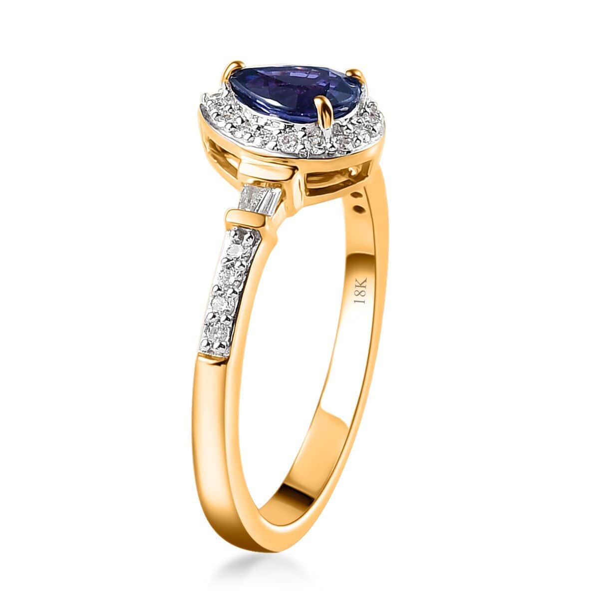 Iliana 18K Yellow Gold AAA Tanzanian Color Change Sapphire and G-H SI Diamond Halo Ring (Size 10.0) 0.90 ctw with Free UV Flash Light image number 3