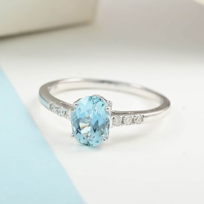Certified and Appraised Iliana 18K White Gold AAA Santa Maria Aquamarine and G-H SI Diamond Ring (Size 5.0) 1.30 ctw