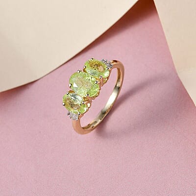 Luxoro 10K Yellow Gold Premium Chrysoberyl and G-H I3 Diamond Trilogy Ring (Size 11.0) 2.00 ctw