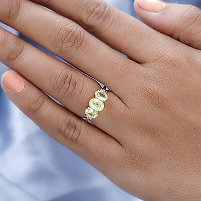 Luxoro 10K Yellow Gold Premium Chrysoberyl and G-H I3 Diamond Trilogy Ring (Size 11.0) 2.00 ctw