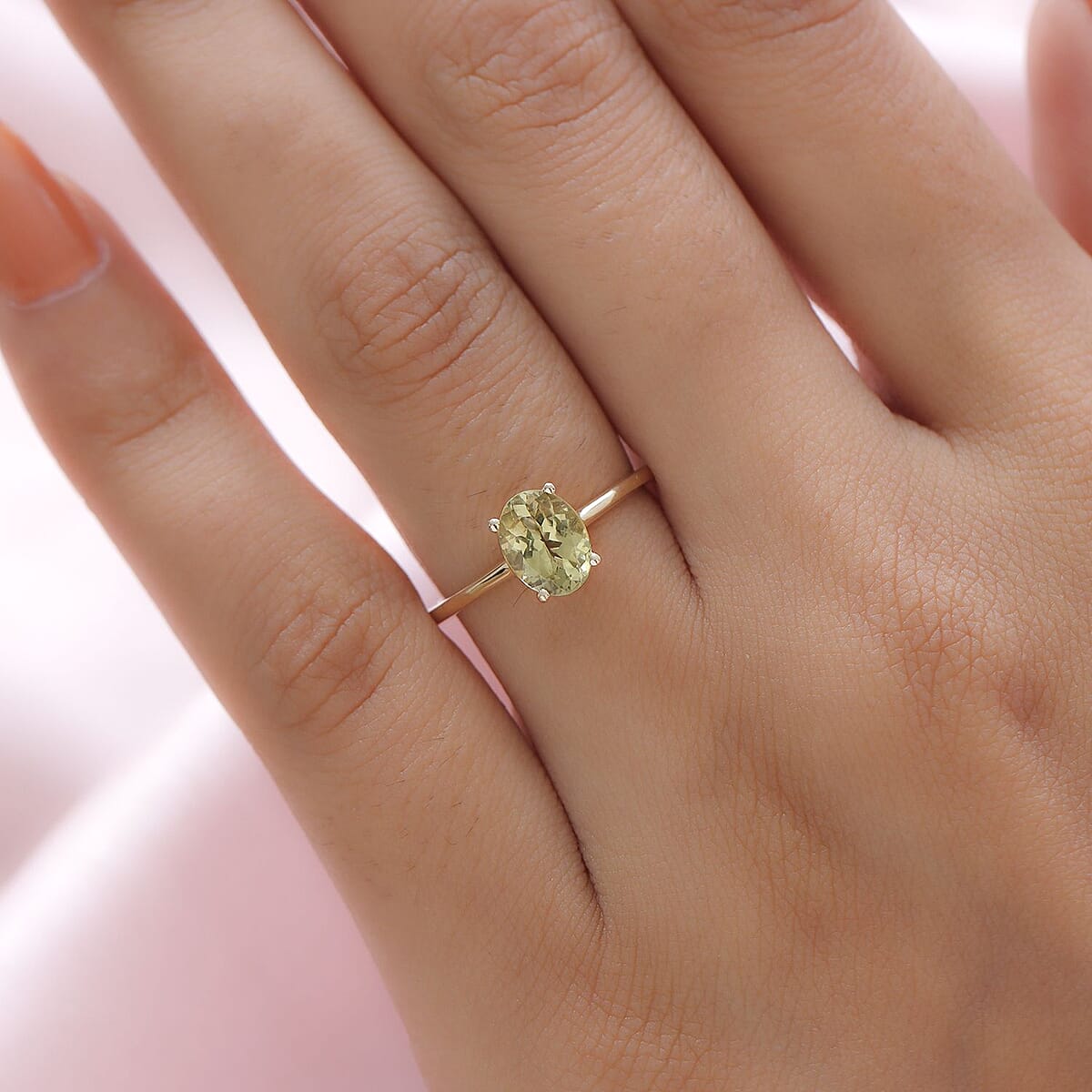 Luxoro 10K Yellow Gold Premium Canary Yellow Apatite Solitaire Ring (Size 5.5) 1.25 ctw image number 2