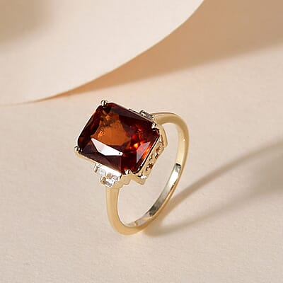 Luxoro 10K Yellow Gold Premium Sri Lankan Honey Garnet and Diamond January Birthstone Ring (Size 11.5) 6.00 ctw