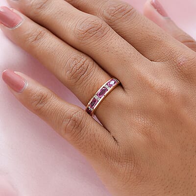 Luxoro 10K Rose Gold Premium Madagascar Pink Sapphire and Diamond Band Ring, Sapphire Jewelry, Birthday Anniversary Gift For Her 1.25 ctw