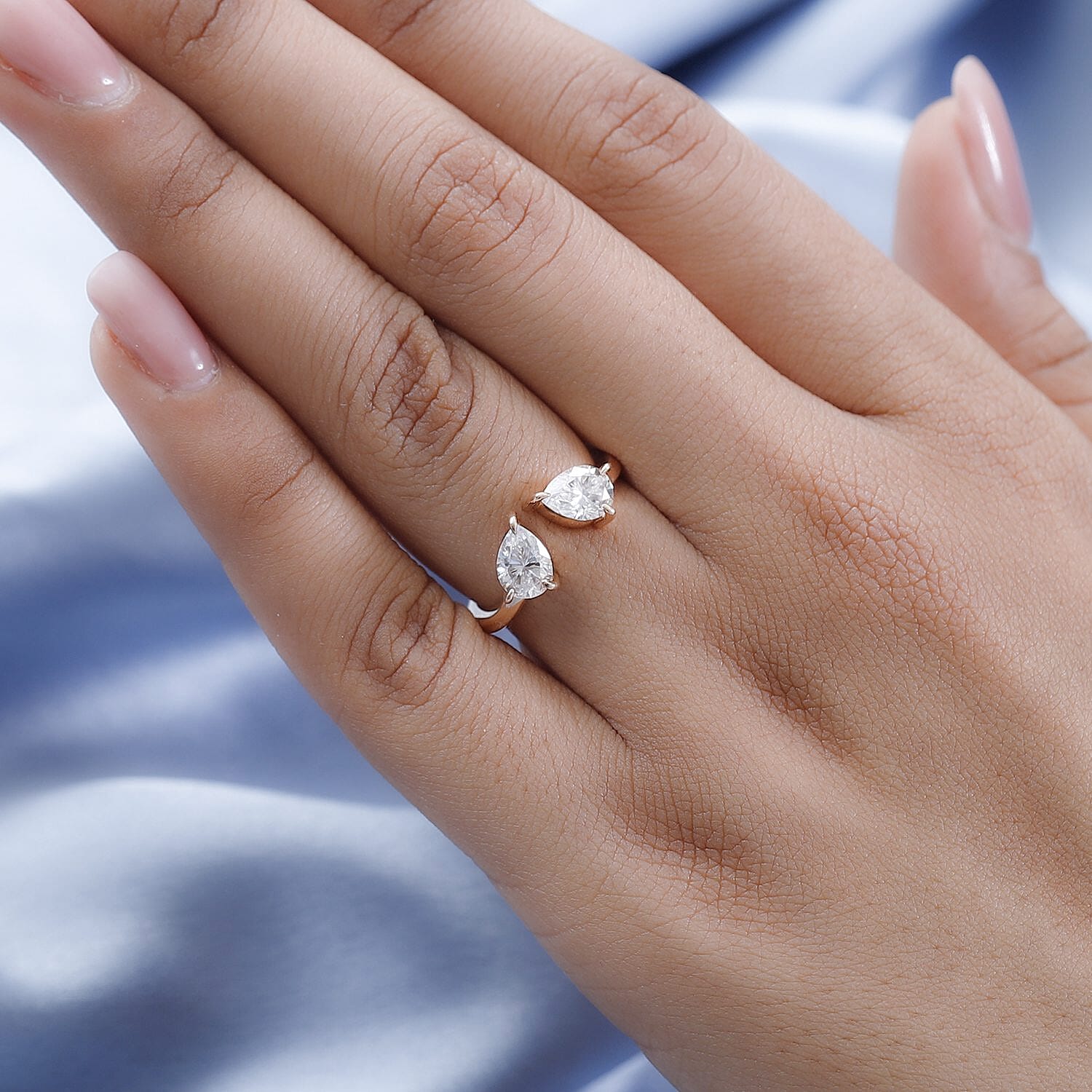 Luxoro 10K Rose Gold Moissanite Bypass Openable Ring (Size 5.0) 1.40 ctw