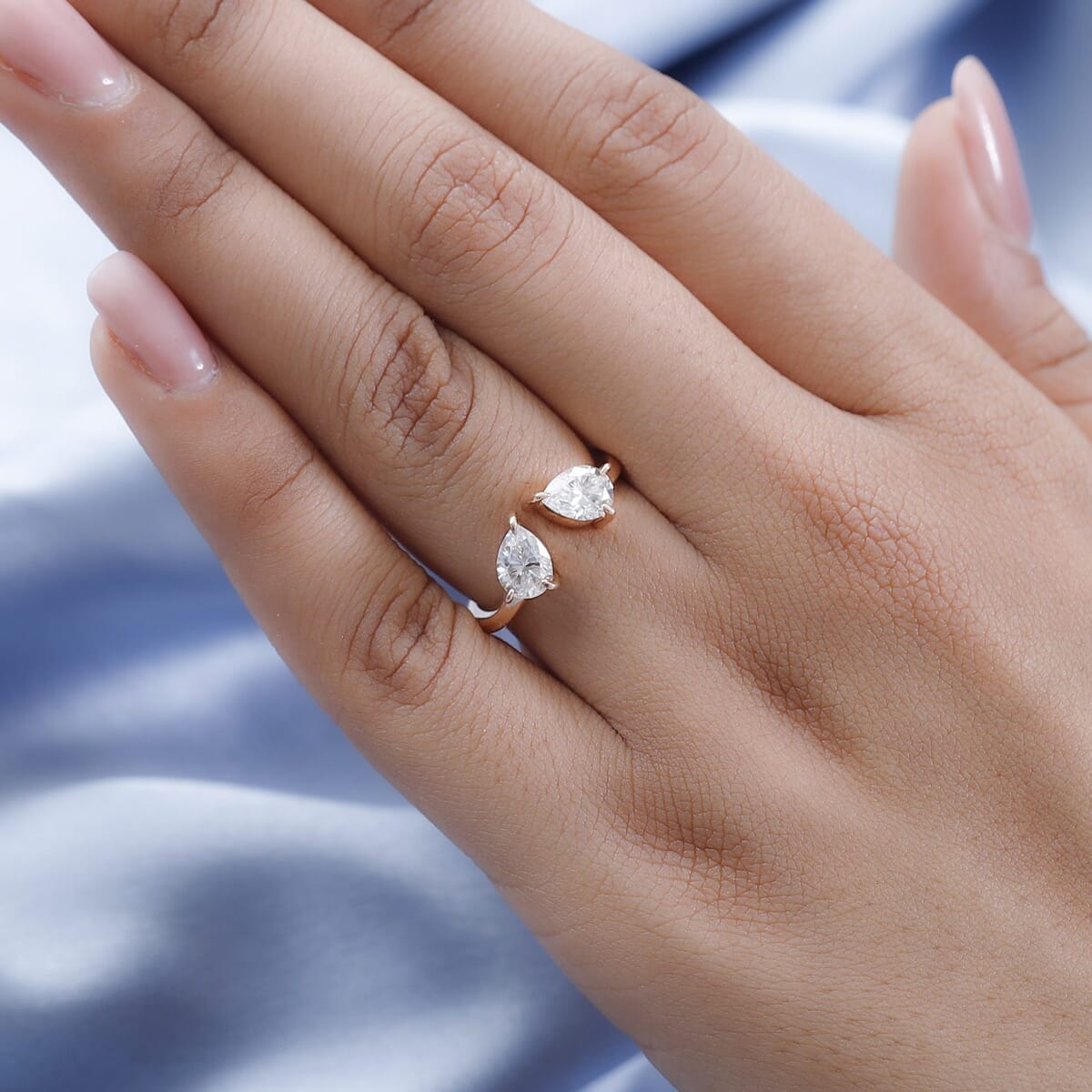 LUXORO 10K Rose Gold Moissanite Bypass Openable Ring 2.70 Grams 1.40 ctw image number 2