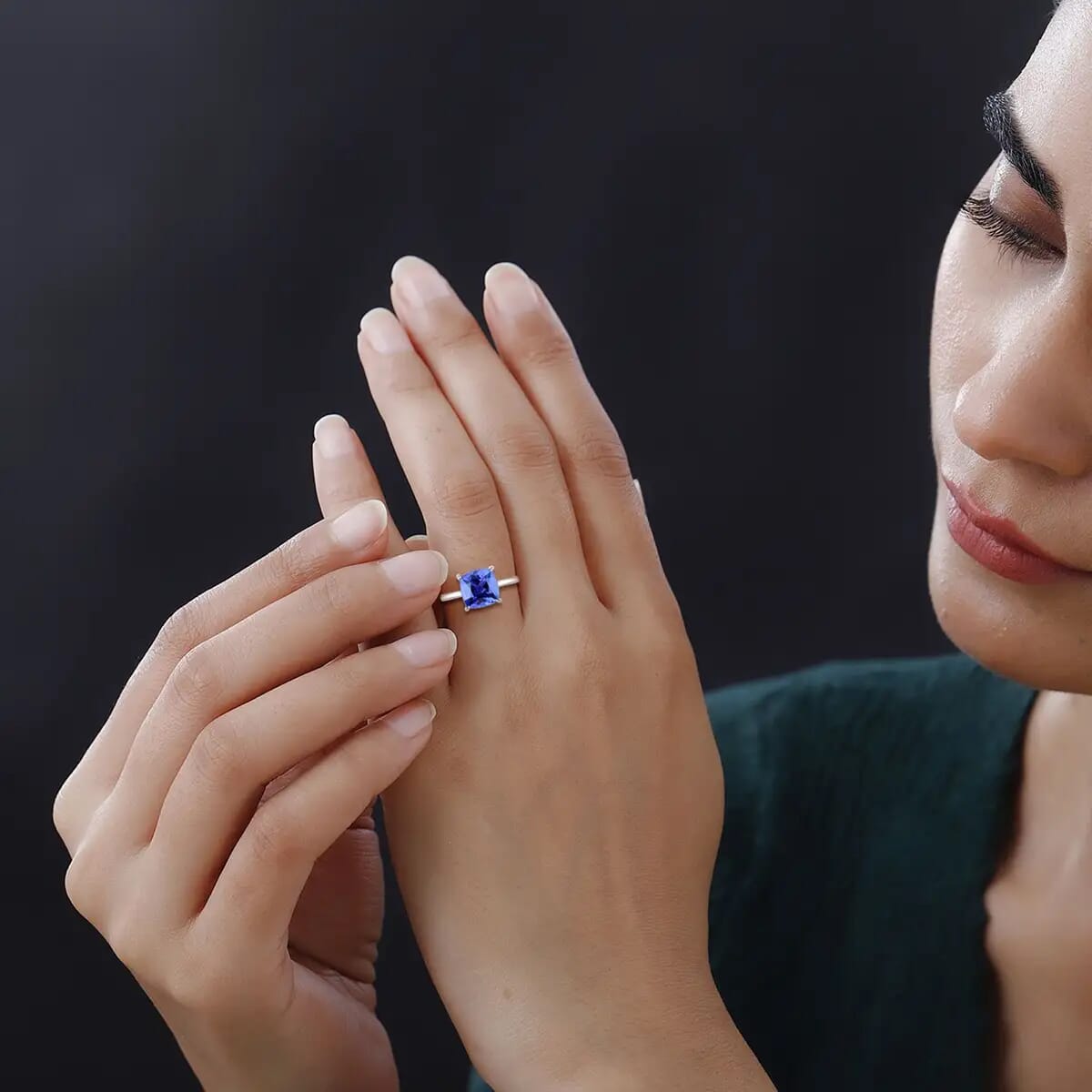 Certified Rhapsody 950 Platinum AAAA Tanzanite and E-F VS Diamond Ring (Size 9.5) 4.50 Grams 2.75 ctw image number 2