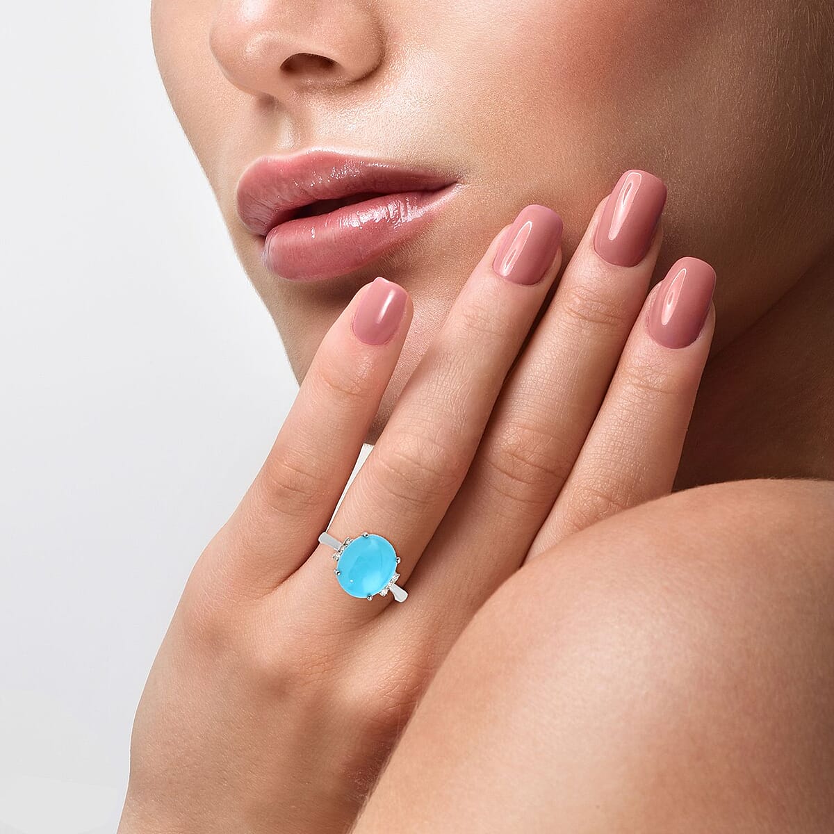 10K White Gold AAA Sleeping Beauty Turquoise and G-H I2 Diamond Ring (Size 9.5) 2.75 Grams 4.05 ctw image number 2