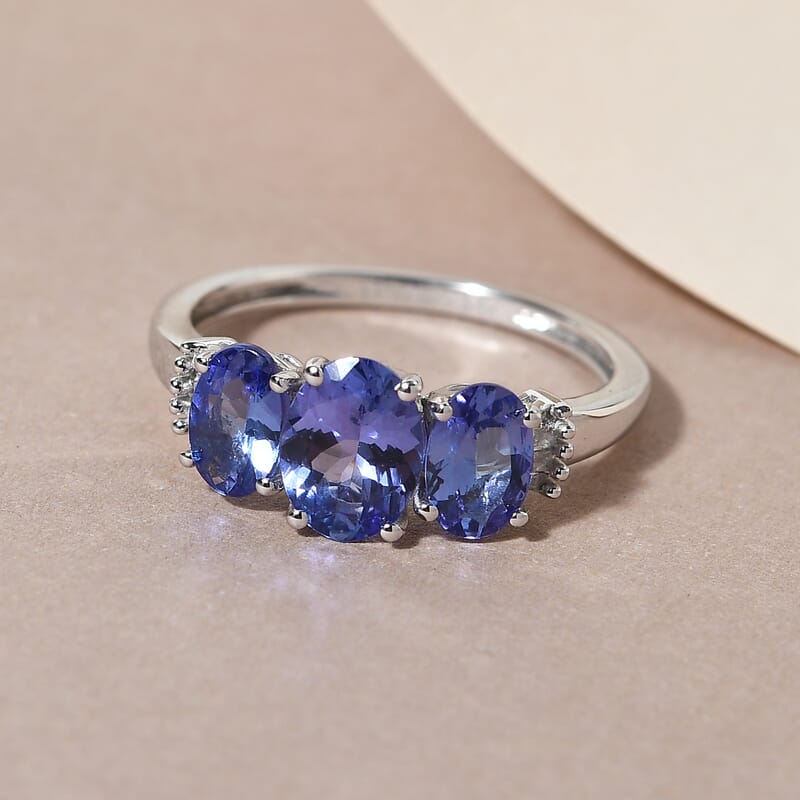 Luxoro 14K White Gold AAA Tanzanite and G-H I3 Diamond 3 Stone Ring (Size 5.0) 1.90 ctw