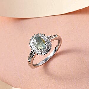 Luxoro 14K White Gold AAA Narsipatnam Alexandrite, Diamond (G-H, I3) Halo Ring (Size 8.0) 1.00 ctw