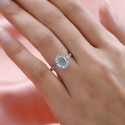 Luxoro 14K White Gold AAA Narsipatnam Alexandrite, Diamond (I3-G-H)(0.33 cts) Halo Ring (Size 9.0) 1.25 ctw