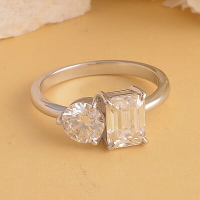 Luxoro 10K White Gold Moissanite Ring (Size 5.0) 2.60 Grams 2.60 ctw
