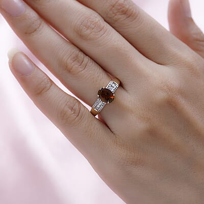 Luxoro 10K Yellow Gold AAA Tanzanian Golden Tourmaline and Diamond Ring (Size 5.0) 1.40 ctw