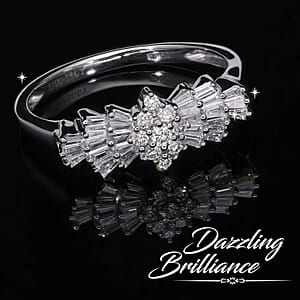 950 Platinum  White Diamond SI - VS Ring ,  Platinum Wt. 4.57 g 0.49 ctw