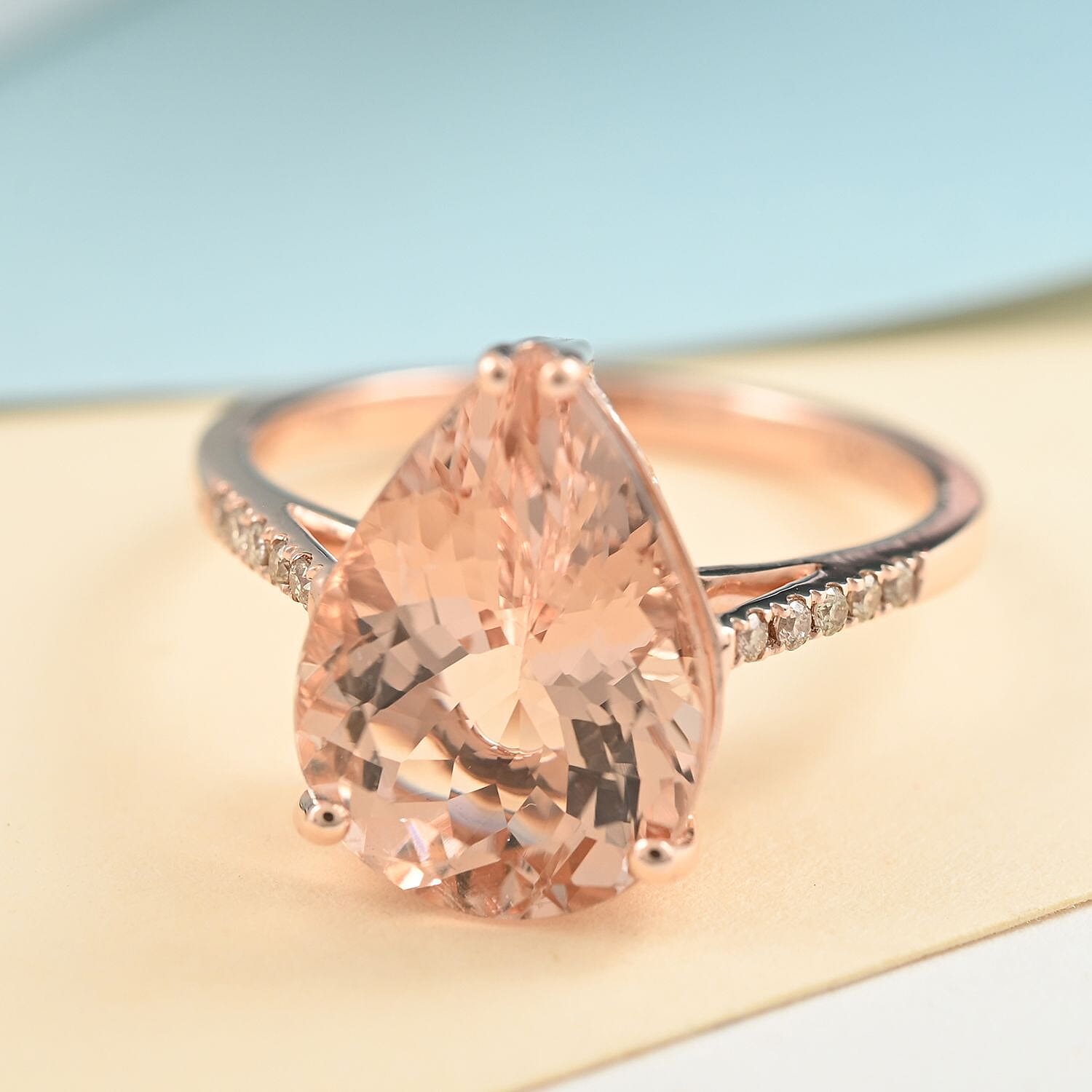 Luxoro 14K Rose Gold AAA Marropino Morganite and G-H I2 Diamond Ring (Size 5.0) 4.70 ctw