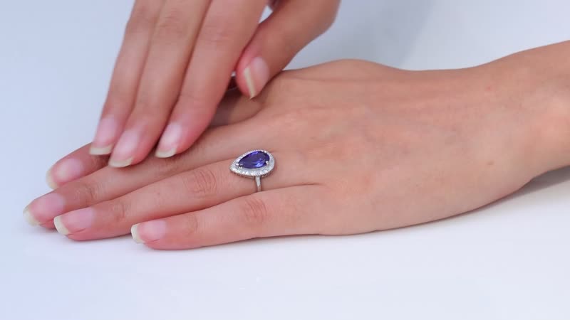 Doorbuster RHAPSODY 950 Platinum AAAA Tanzanite and E-F VS2 Diamond Ring 4.40 Grams 3.00 ctw