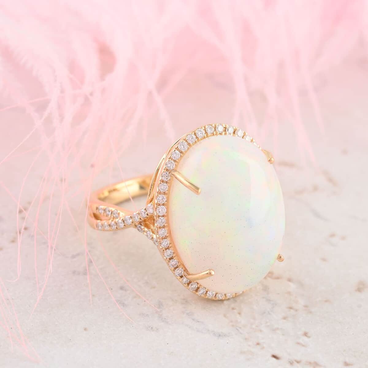 Certified & Appraised Iliana 18K Yellow Gold AAA Ethiopian Welo Opal and G-H SI Diamond Halo Ring (Size 11.0) 5.85 Grams 9.50 ctw image number 1