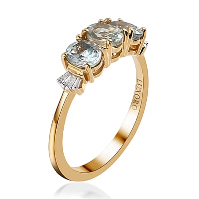 Luxoro 14K Yellow Gold AAA Narsipatnam Alexandrite and G-H I2 Diamond Trilogy Ring (Size 5.0) 1.15 ctw