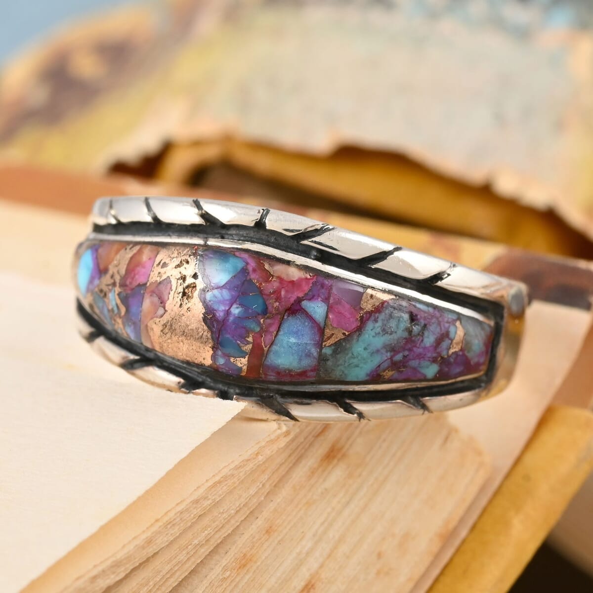 Santa Fe Style Rainbow Turquoise Ring in Sterling Silver (Size 7.0) 3.35 ctw image number 1