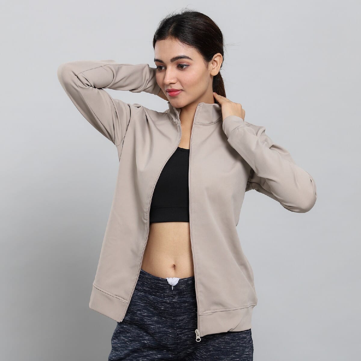 Jovie Gray Polyester Jacket- M image number 1
