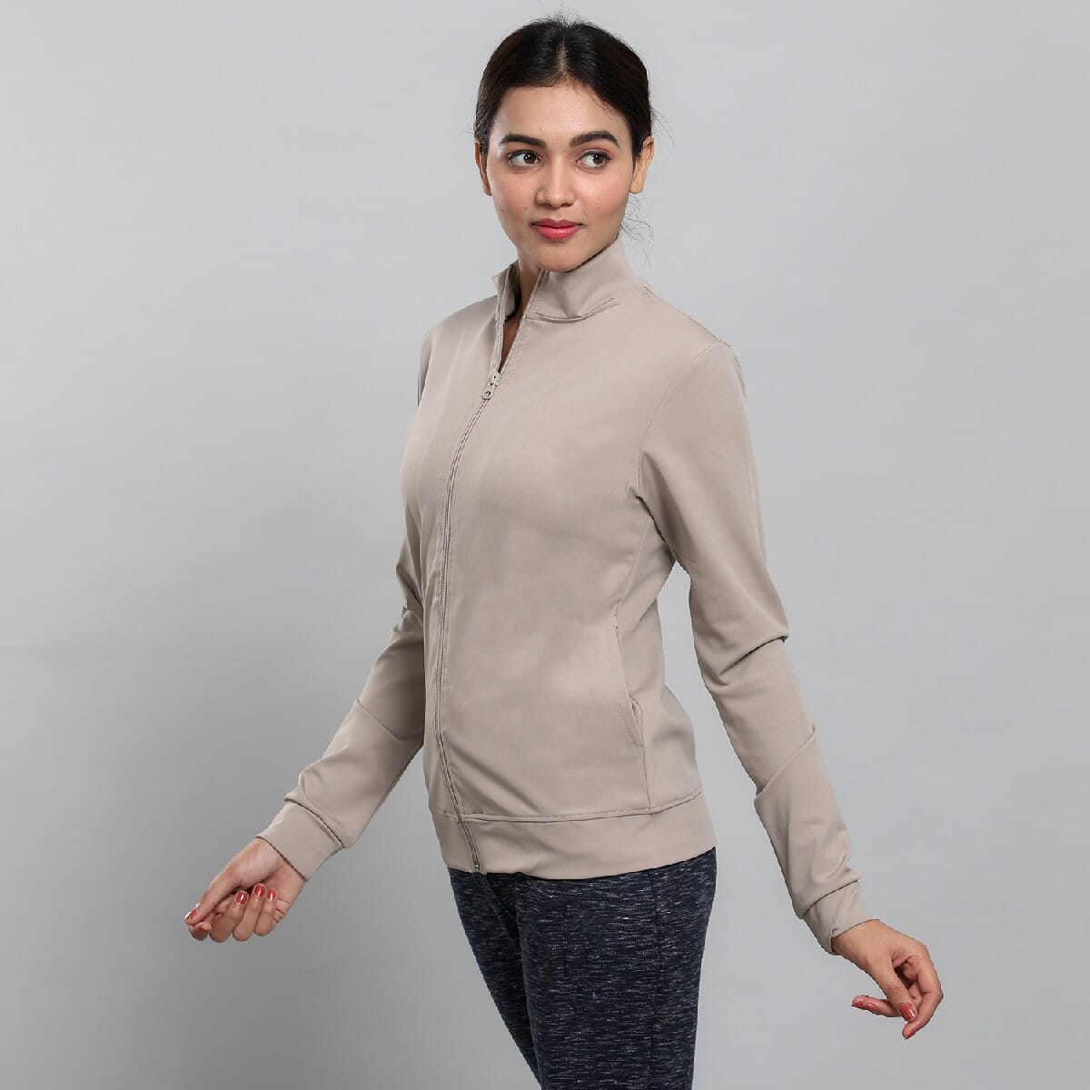 Jovie Gray Polyester Jacket- M image number 3