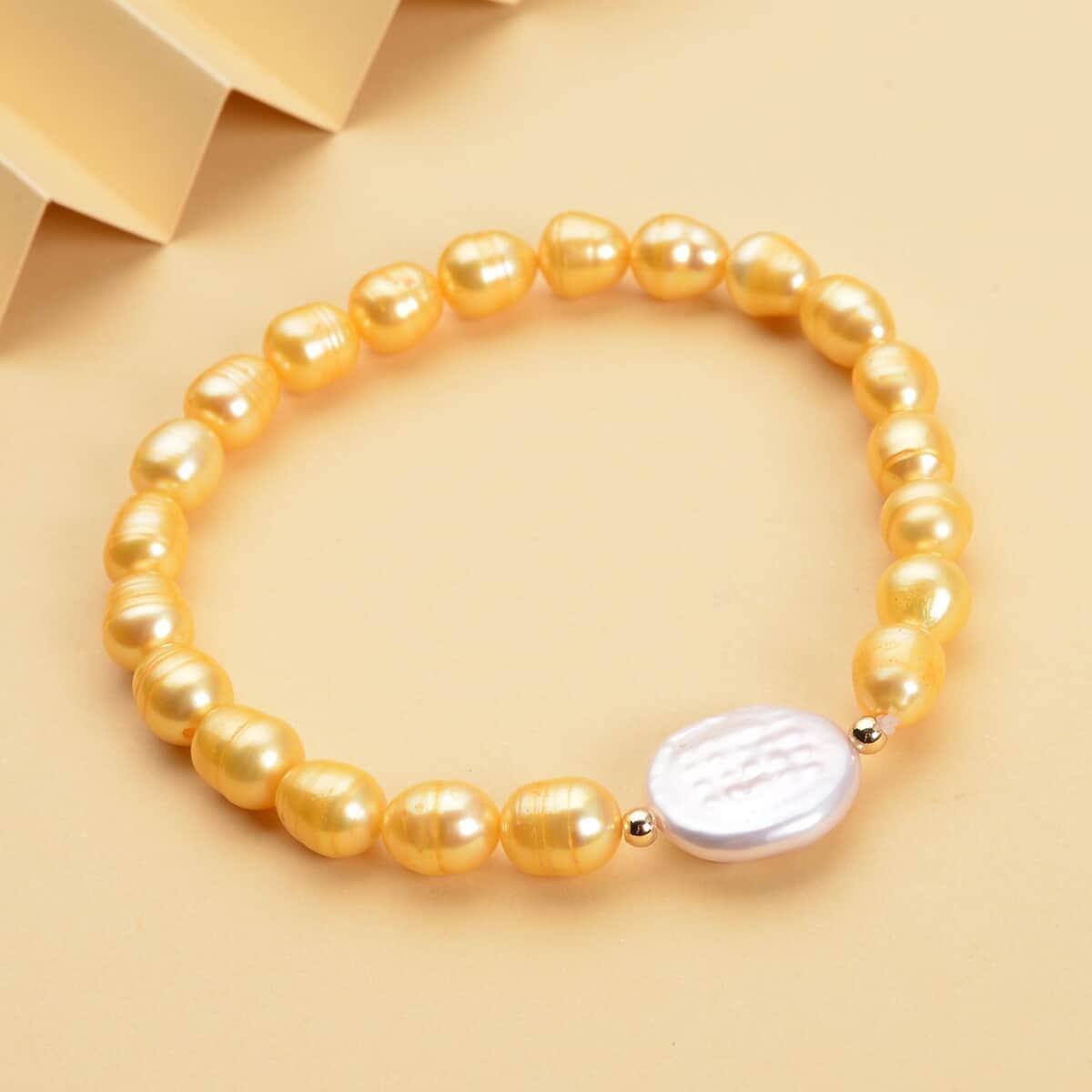 White Coin Keshi Pearl and Golden Freshwater Cultured Pearl Stretch Bracelet in Sterling Silver image number 1