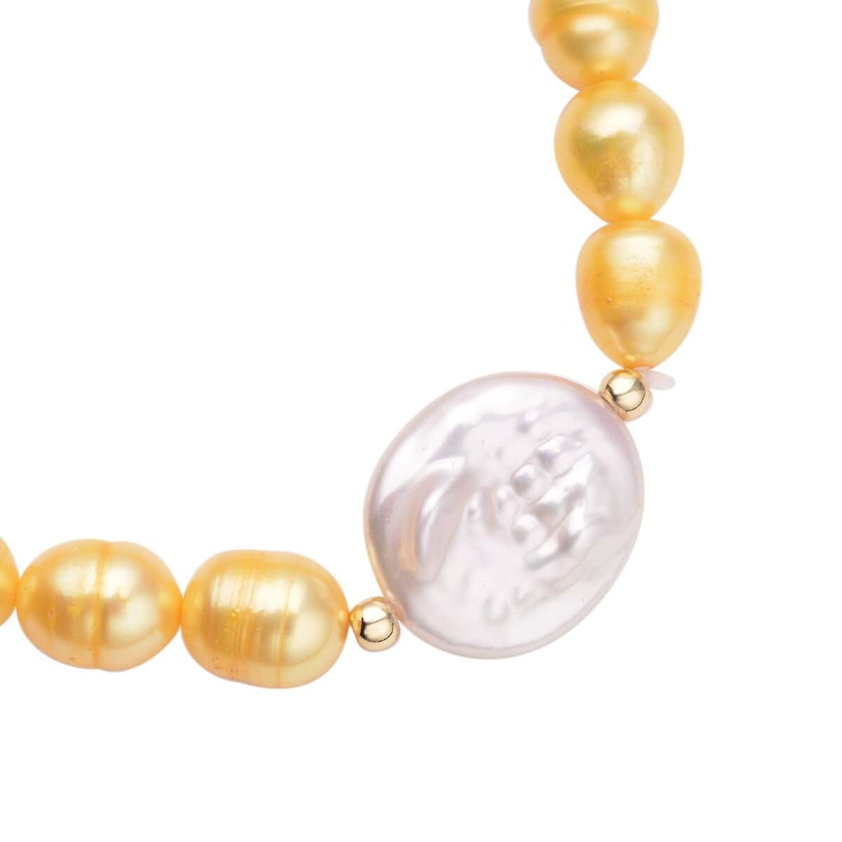 White Coin Keshi Pearl and Golden Freshwater Cultured Pearl Stretch Bracelet in Sterling Silver image number 3