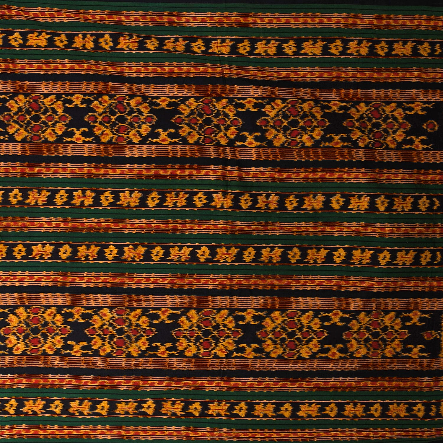 Green & Red - Product card gallery slide 3 (9431146725631)