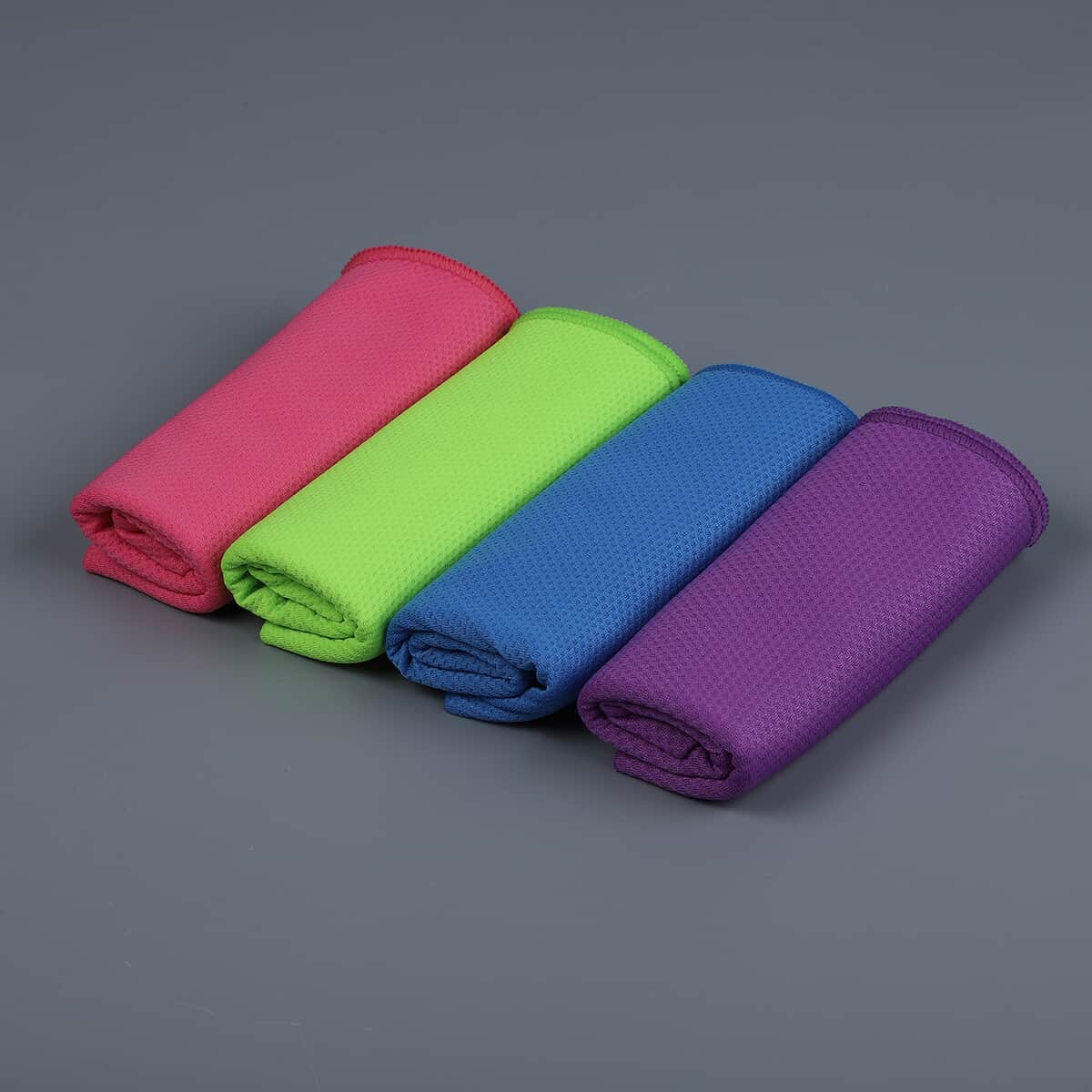 HOMESMART Set of 4 Multi Color 45% Polyester & 55% Nylon Cooling Towels (12"x35") image number 0