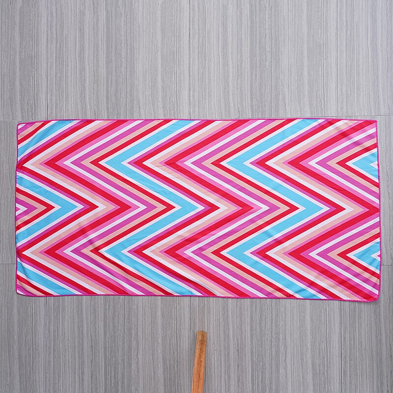 Homesmart Multi Color Zig-zag Digital Printed Rectangle Beach Towel