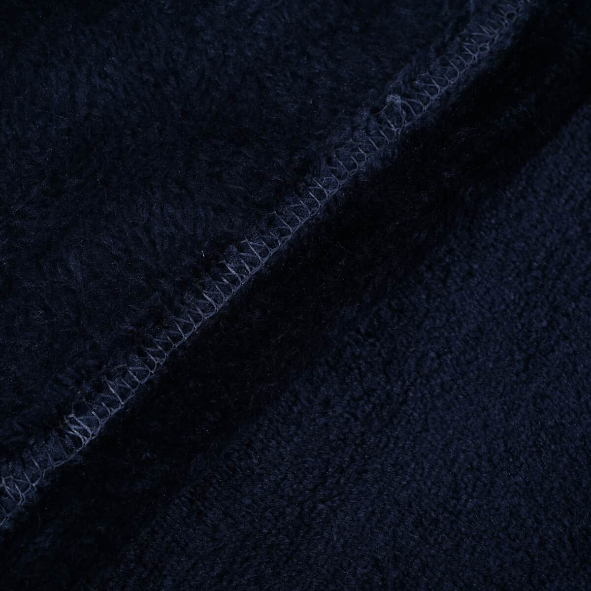 Homesmart Set of 2 Zebra Stripe & Black Solid Pattern Microfiber Flannel Blanket image number 5