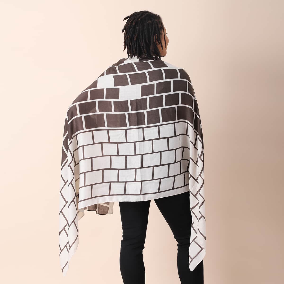 Transparent Black and White Bricks Pattern Cotton & Linen Scarf image number 2